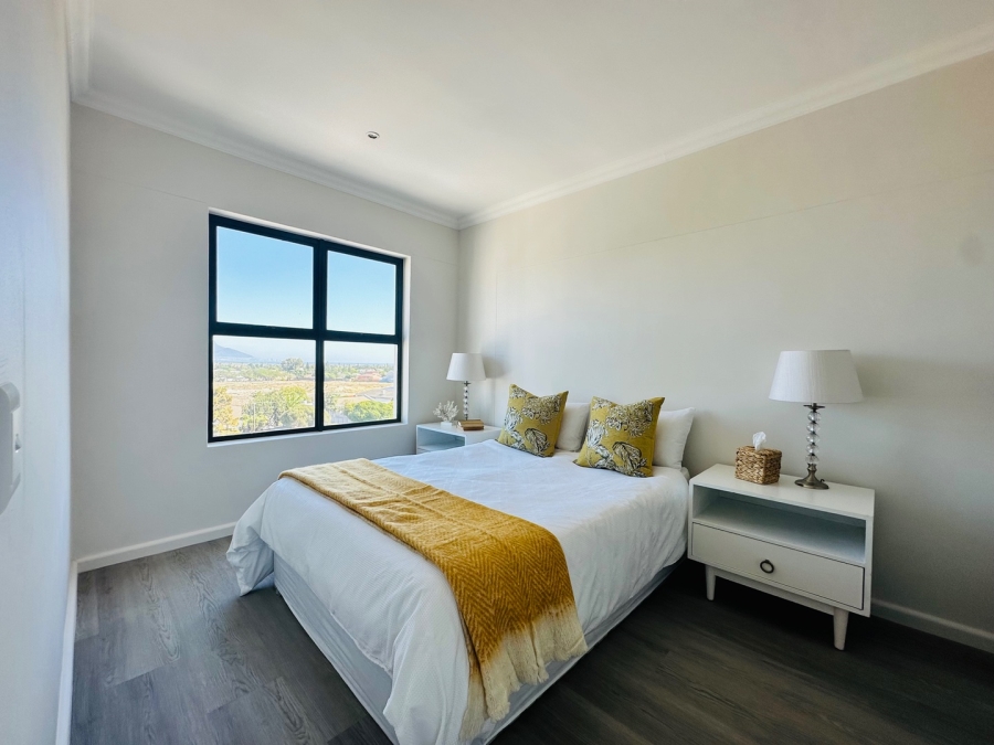 2 Bedroom Property for Sale in Flamingo Vlei Western Cape